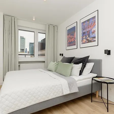 Apartamento Heart Of Metro Swietokrzyska By Renters